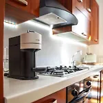 Milano, Bruna House Apartman